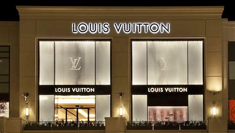 louis vuitton location near me|louis vuitton dealer near me.